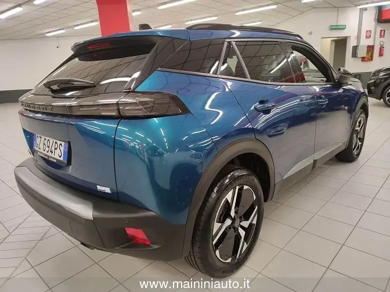 Usata Peugeot 2008 Allure 102 CV (75 kW) 2025 Blu SUV
