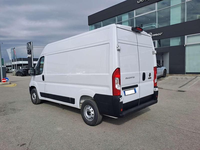 Usata Fiat Ducato 120 CV (88 kW) 2023 Bianco Furgone