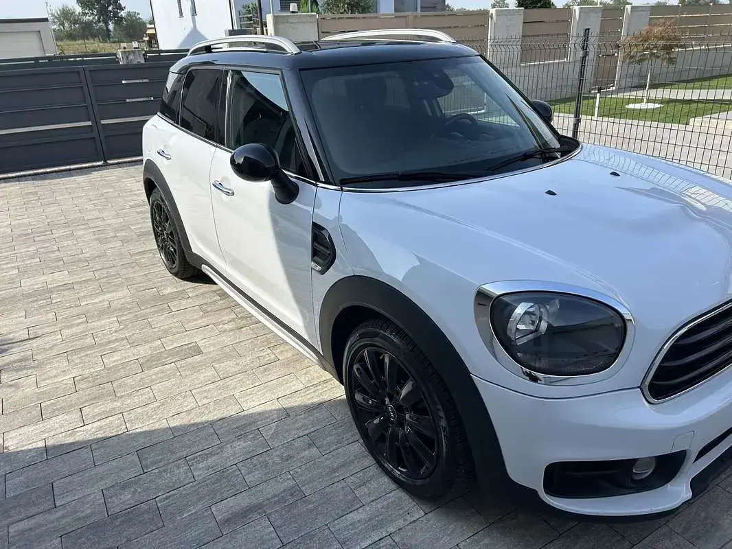 Usata Mini Cooper D Countryman Business 150 CV (110 kW) 2018 Bianco SUV