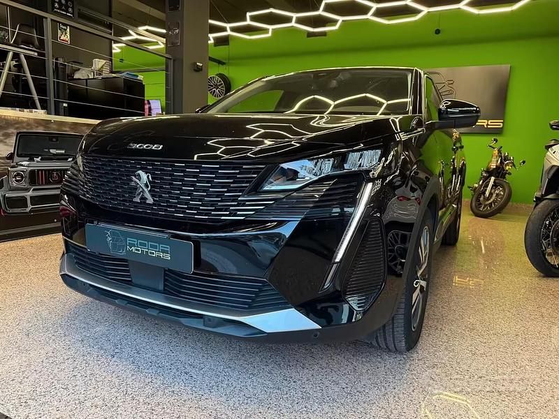 Usata Peugeot 3008 Allure 131 CV (96 kW) 2022 Nero SUV