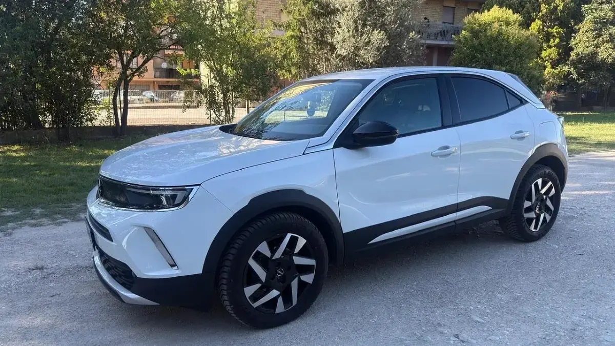 Usata Opel Mokka Ultimate 110 CV (80 kW) 2021 Bianco SUV