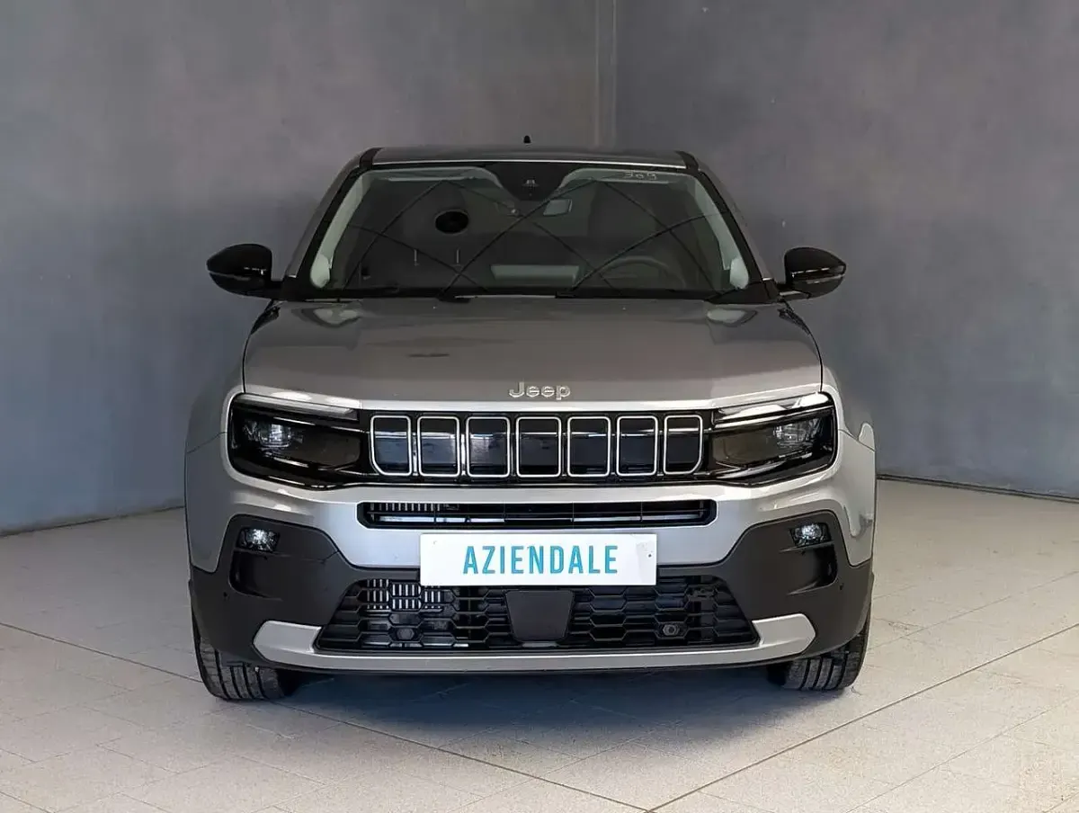 Usata Jeep Avenger Summit 101 CV (74 kW) 2025 Grigio SUV
