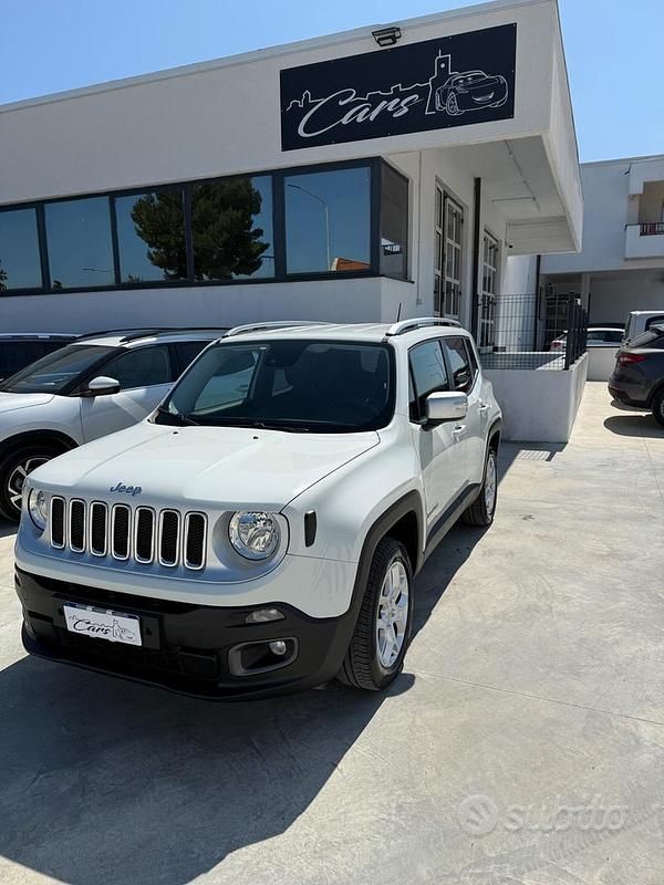 Usata Jeep Renegade Limited 140 CV (102 kW) 2016 Bianco SUV