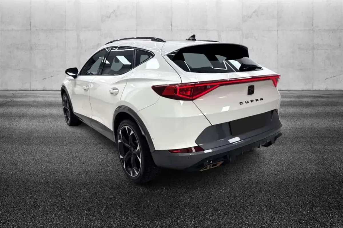 Usata Cupra Formentor VZ 245 CV (180 kW) 2023 Bianco SUV