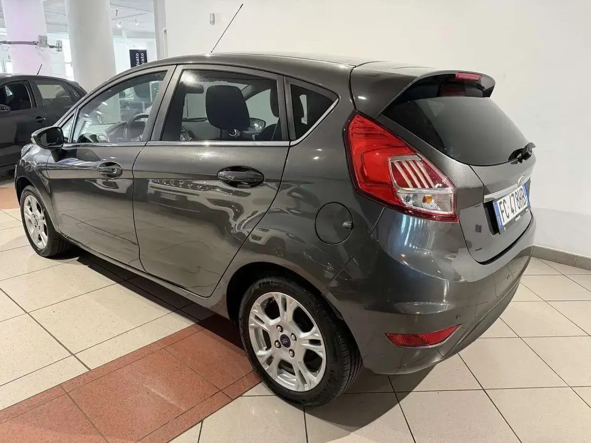 Usata Ford Fiesta 80 CV (58 kW) 2016 Other Utilitaria