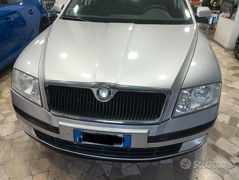 Usata Skoda Octavia Ambition 140 CV (102 kW) 2009 Argento Station wagon
