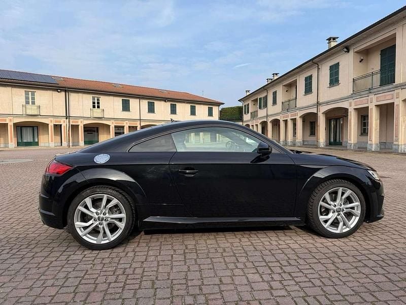 Usata Audi TT Ambiente 197 CV (144 kW) 2020 Nero Coupé