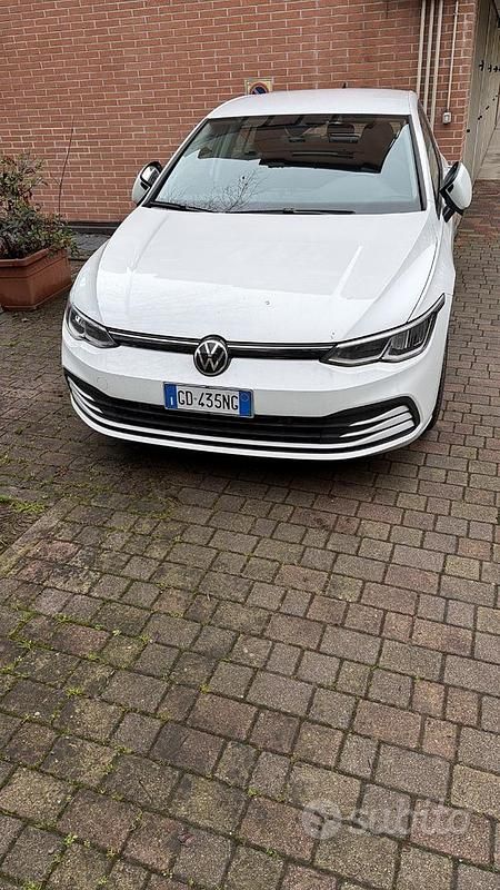 Usata VW Golf VIII 2021 Bianco Berlina