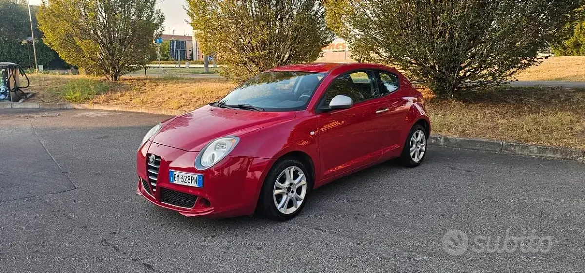 Usata Alfa Romeo MiTo 77 CV (56 kW) 2013 Rosso Utilitaria