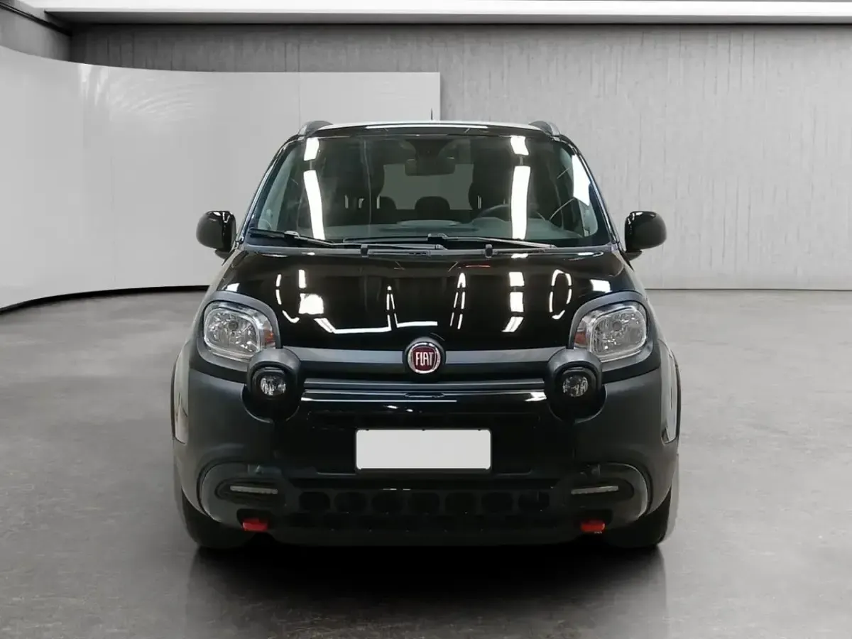 Usata Fiat Panda Cross Cross 70 CV (51 kW) 2023 Nero Utilitaria