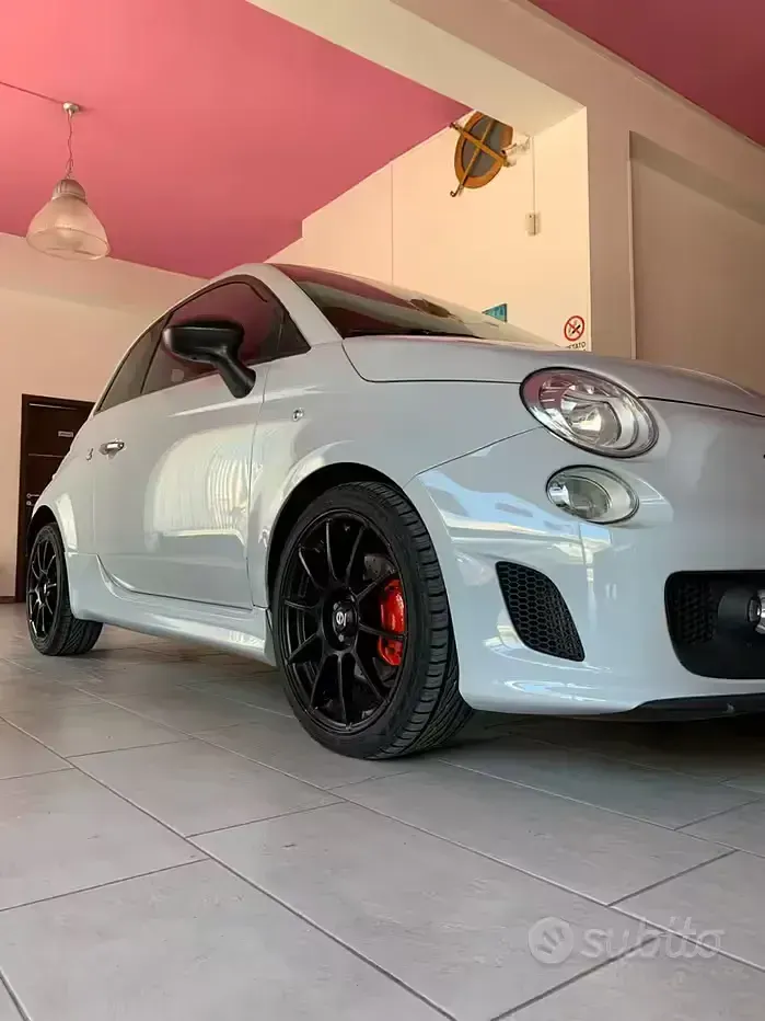 Usata Abarth 500 135 CV (99 kW) 2009 Utilitaria