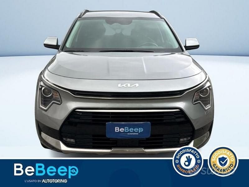 Usata Kia Niro Style 140 CV (102 kW) 2022 Grigio metallizzato SUV