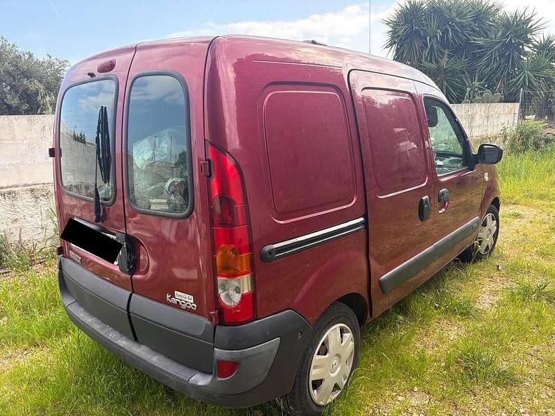 Usado Renault Kangoo 84 CV (61 kW) 2007 Rojo Monovolumen