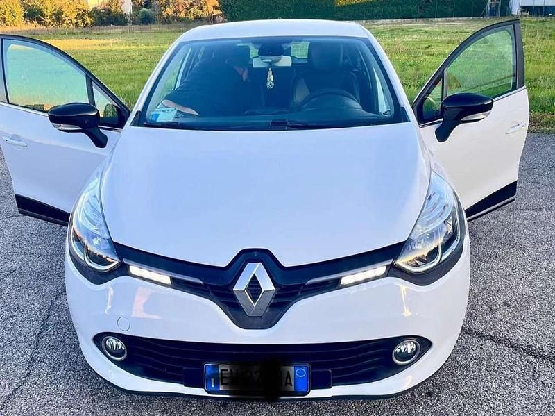 Usata Renault Clio IV 90 CV (66 kW) 2014 Bianco Berlina