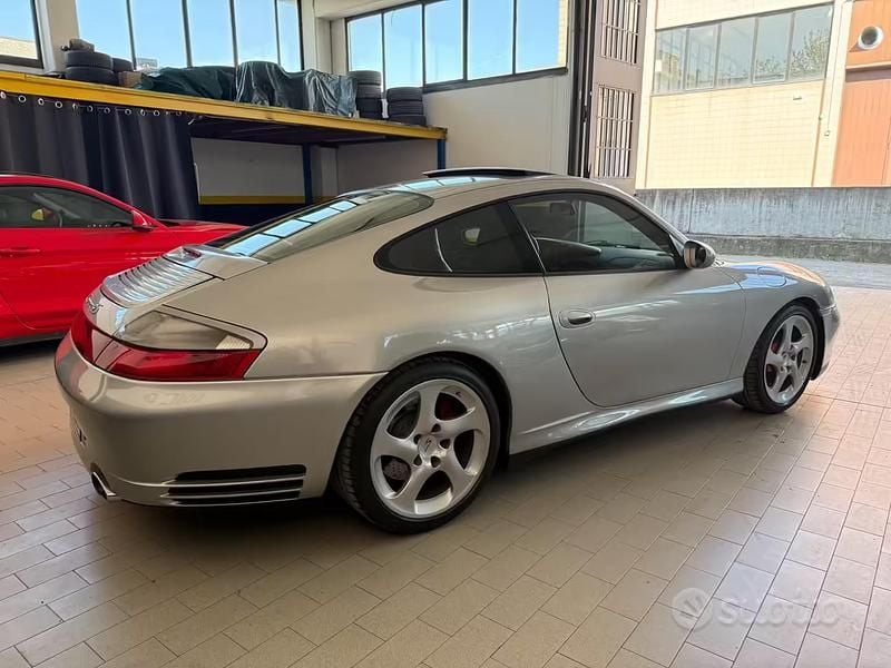 Usata Porsche 996 320 CV (235 kW) 2001 Grigio Coupé