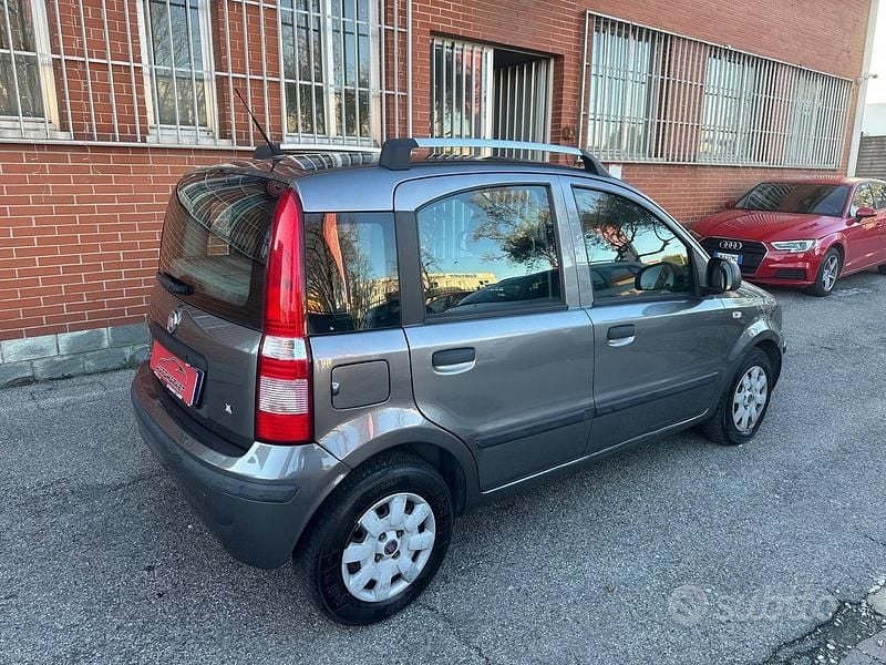 Usata Fiat Panda Dynamic 69 CV (50 kW) 2010 Grigio Berlina