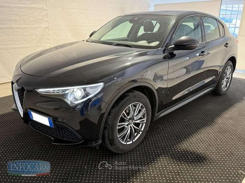 Usata Alfa Romeo Stelvio Business 190 CV (139 kW) 2021 Nero metallizzato SUV