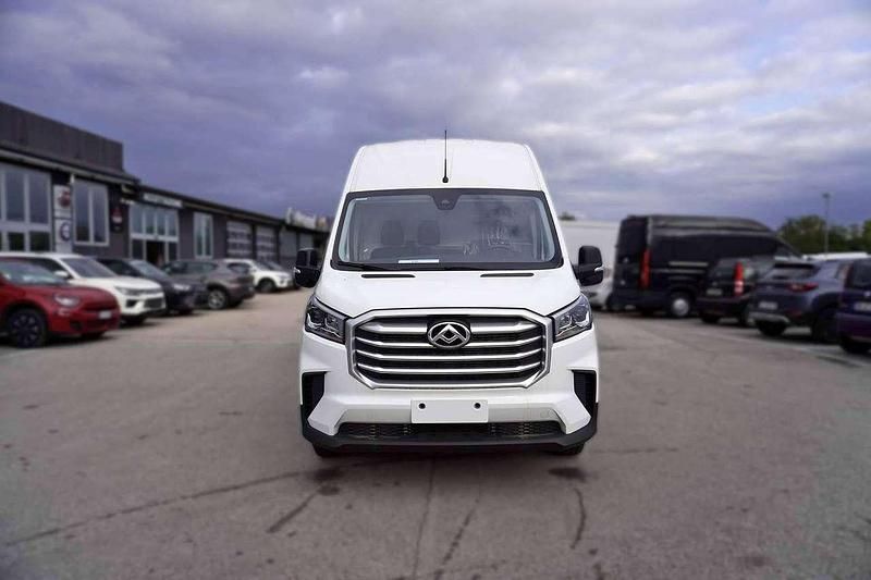 Nuova Maxus V90 150 CV (110 kW) 2025 Fabric white Furgone