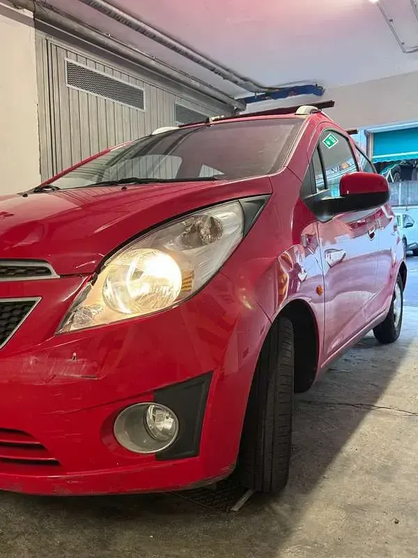 Usata Chevrolet Spark LS 82 CV (60 kW) 2010 Rosso Utilitaria