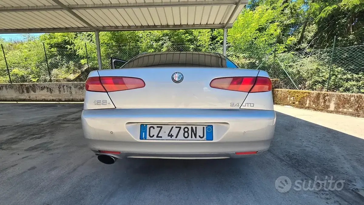 Usata Alfa Romeo 166 185 CV (136 kW) 2006 Grigio Berlina