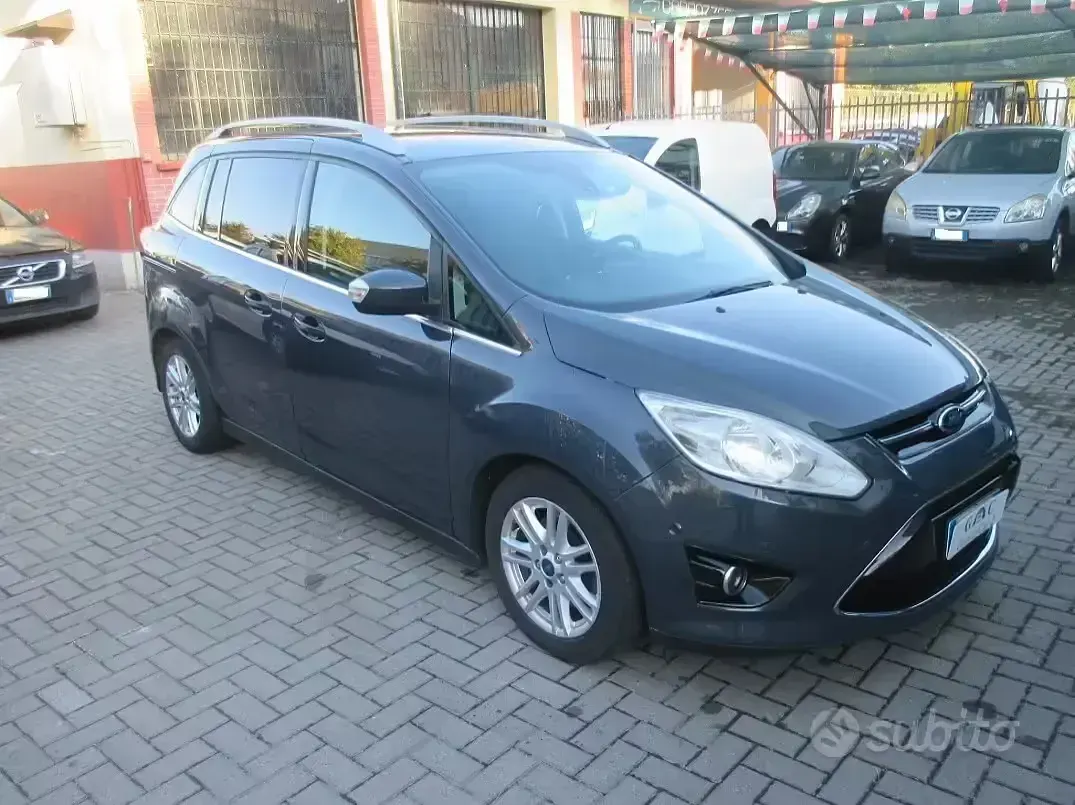 Begagnad Ford C-MAX Titanium 116 HK (85 kW) 2014 Blå Minibuss