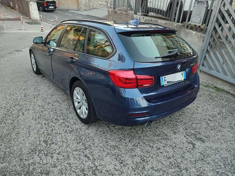 Usata BMW 316 Advantage 116 CV (85 kW) 2018 Blu/azzurro Station wagon