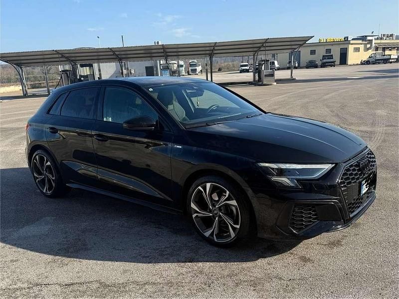 Usata Audi A3 S-Line 150 CV (110 kW) 2022 Berlina