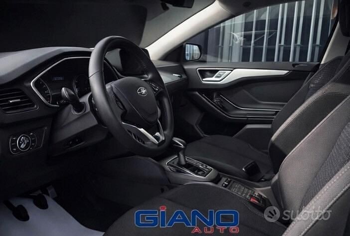 Usata Ford Focus Business Edition 120 CV (88 kW) 2021 Grigio Station wagon