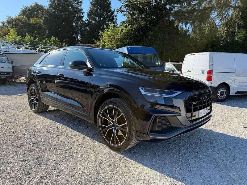 Usata 2021 Audi Q8 Sport SUV | 57.480 € (Super prezzo) - Immagine 1/4