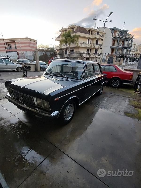 Usata Fiat 125 100 CV (73 kW) 1970 Blu Berlina
