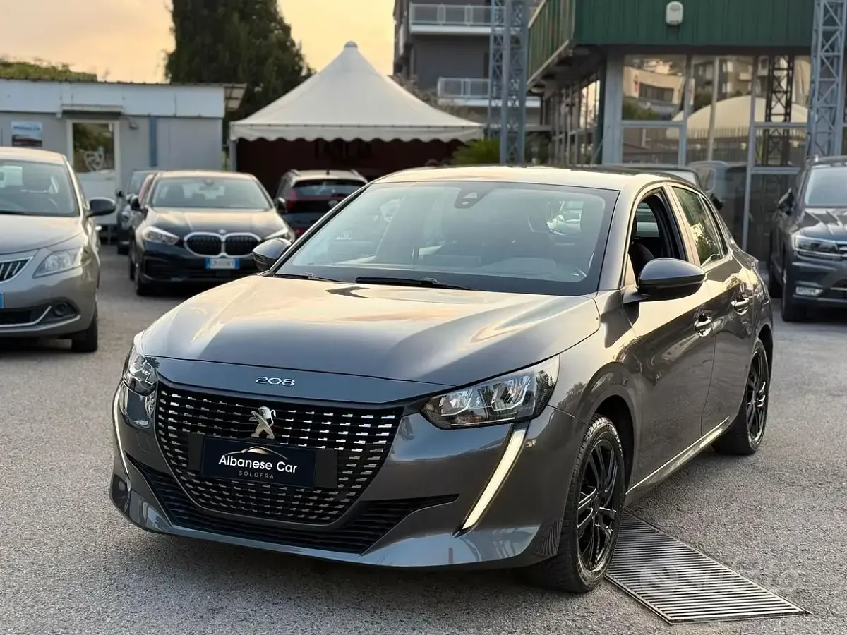 Usata Peugeot 208 S 75 CV (55 kW) 2021 Grigio Utilitaria