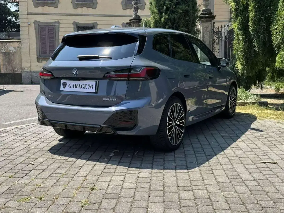 Usata BMW 225 Active Tourer M Sport 136 CV (100 kW) 2023 Grigio Monovolume