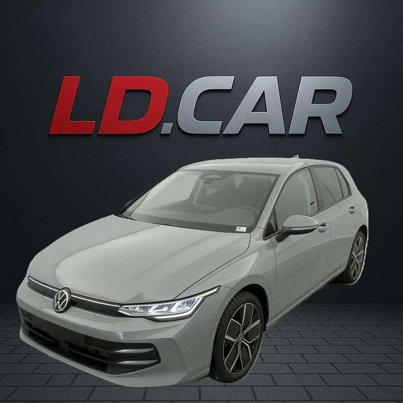 Lunare Nuova 2025 VW Golf VIII Comfortline Tre volumi | 29.250 € (Buon prezzo) - Immagine 1/4