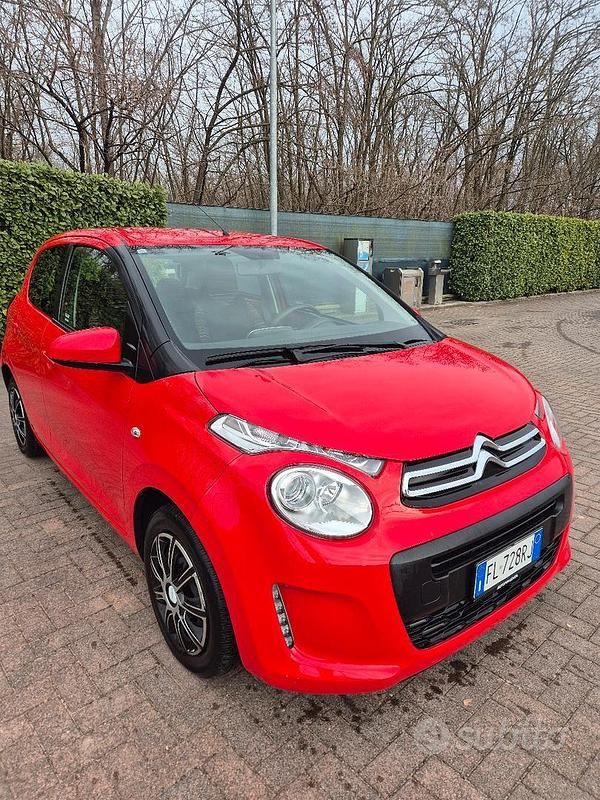 Rosso Usata 2017 Citroën C1 Feel Due volumi | 7500 € (Buon prezzo) - Immagine 1/4