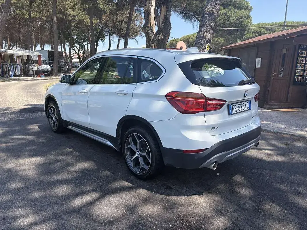 Usata BMW X1 xLine 150 CV (110 kW) 2018 Bianco SUV