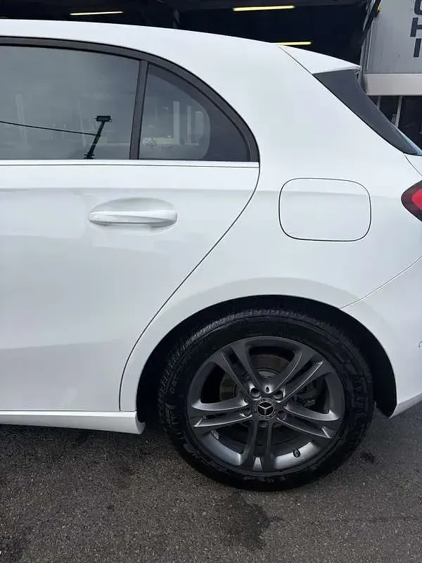 Usata Mercedes A180 Business 116 CV (85 kW) 2019 Berlina