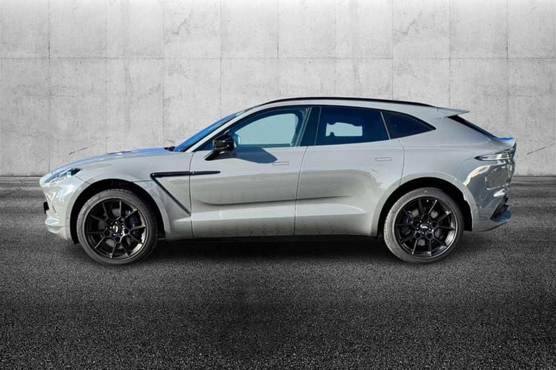 Usata Aston Martin DBX 551 CV (405 kW) 2023 Grigio SUV