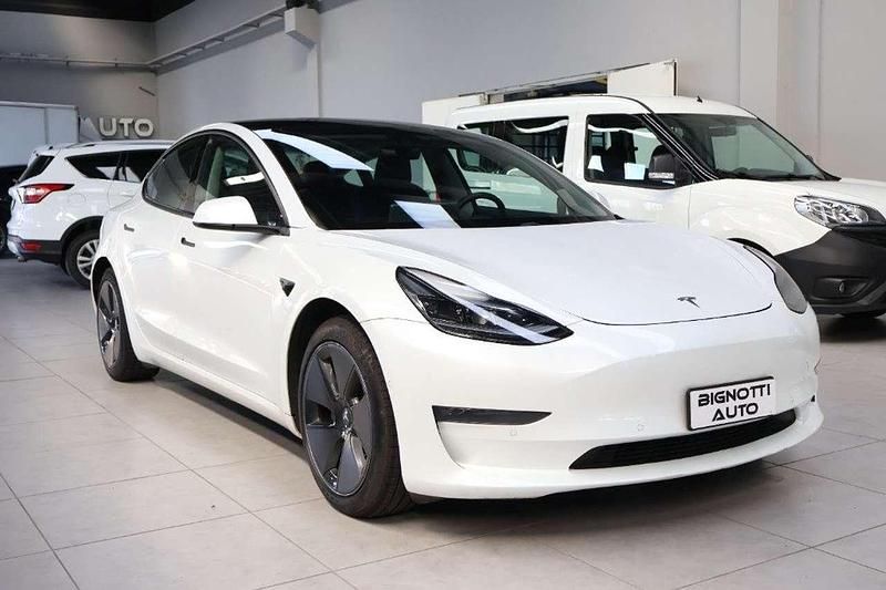 Usata Tesla Model 3 366 kW (498 CV) 2021 Bianco Berlina