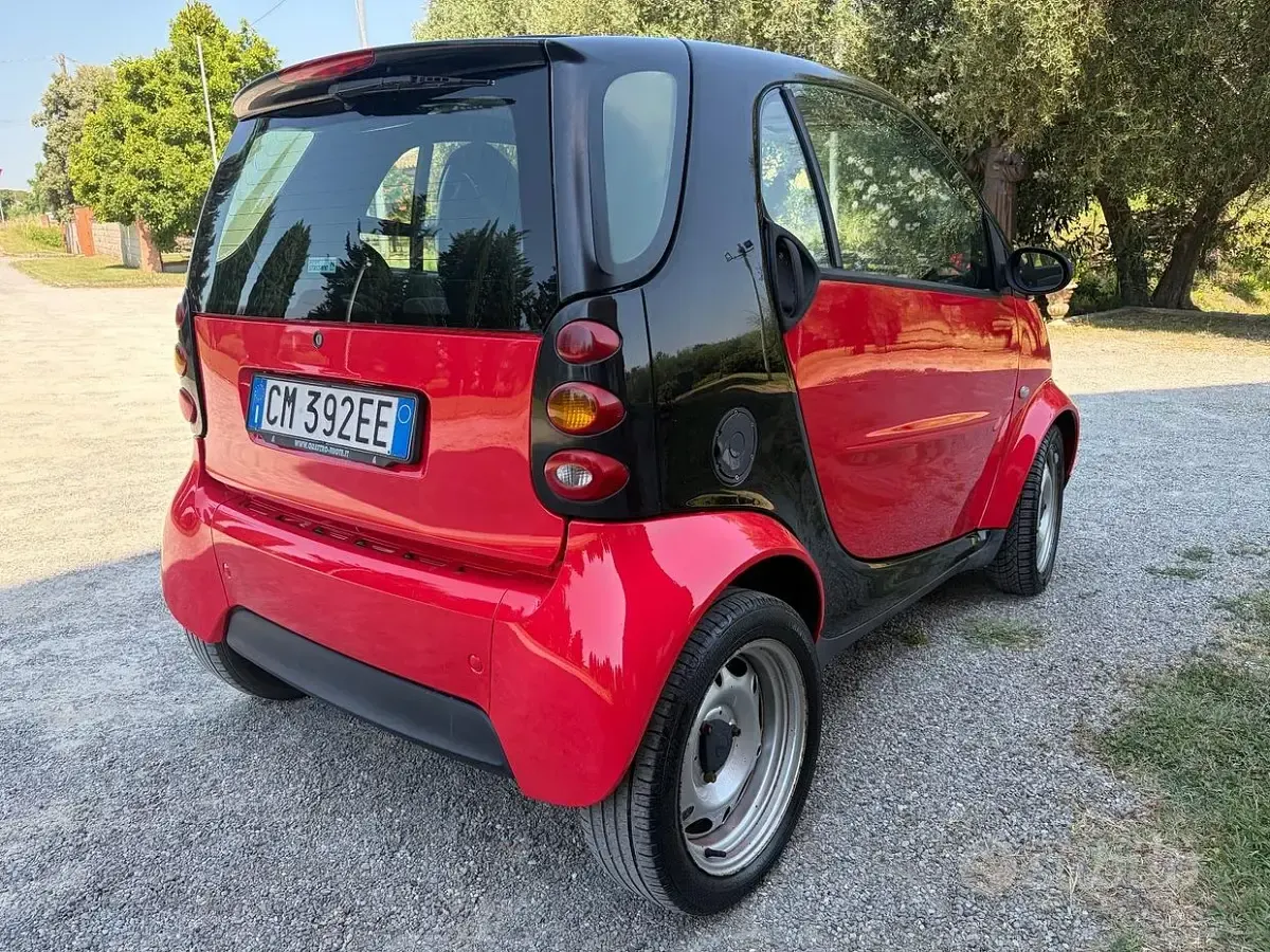 Usata Smart ForFour Passion 75 CV (55 kW) 2004 Rosso Utilitaria