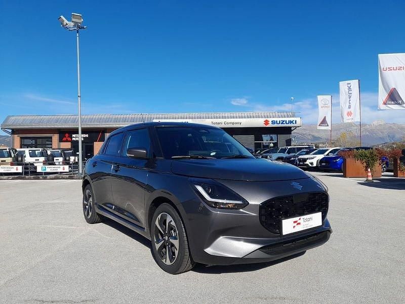 Neu Suzuki Swift 83 PS (61 kW) 2025 Grün Kleinwagen