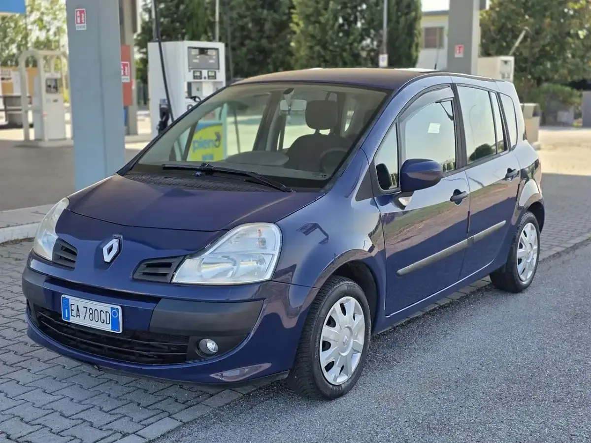 Usata Renault Grand Modus Expression 68 CV (50 kW) 2010 Other Monovolume