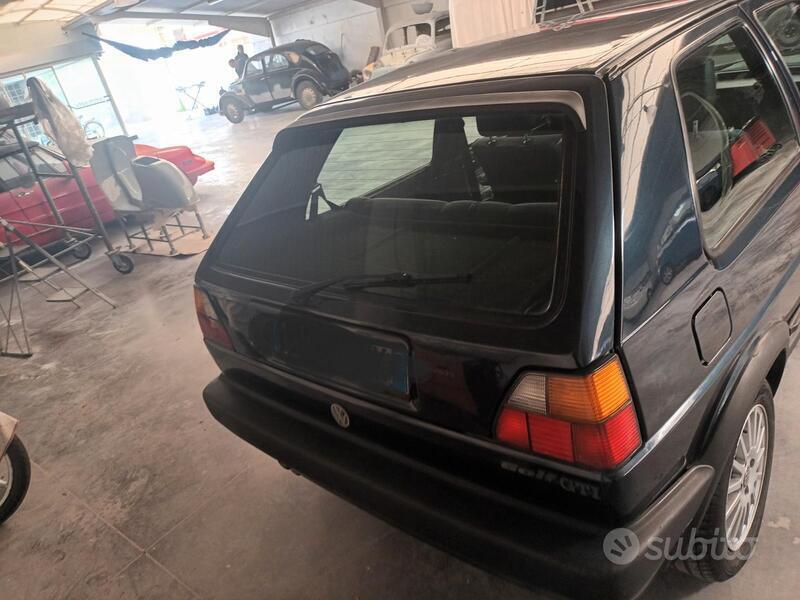 Usato 1990 VW Golf II 1.8 Benzin 111 CV (7.990 €)