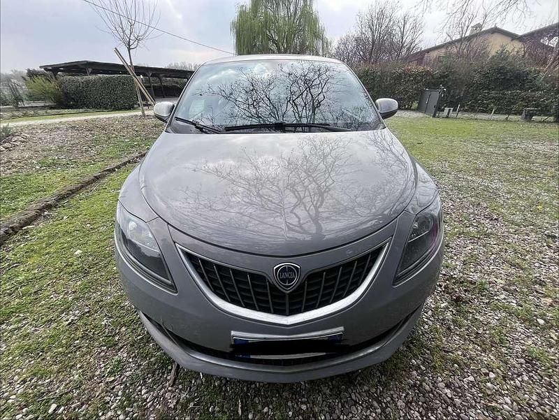 Usata Lancia Ypsilon S 69 CV (50 kW) 2022 Utilitaria