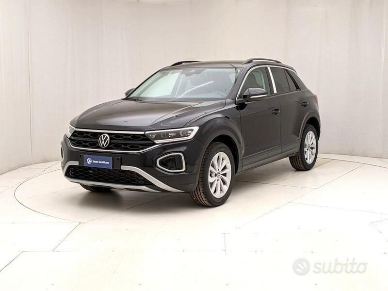 Nero Usata 2025 VW T-Roc Life SUV | 24.500 € (Buon prezzo) - Immagine 1/4