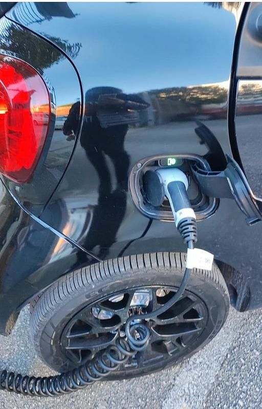 Usata Smart ForTwo Electric Drive 60 kW (82 CV) 2018 Nero Coupé