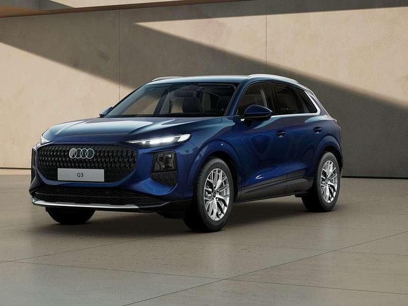Nuova Audi Q3 150 CV (110 kW) 2026 Blu navarra metallizzato SUV