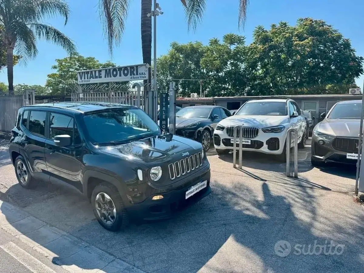 Usata Jeep Renegade Sport 95 CV (69 kW) 2017 Nero SUV
