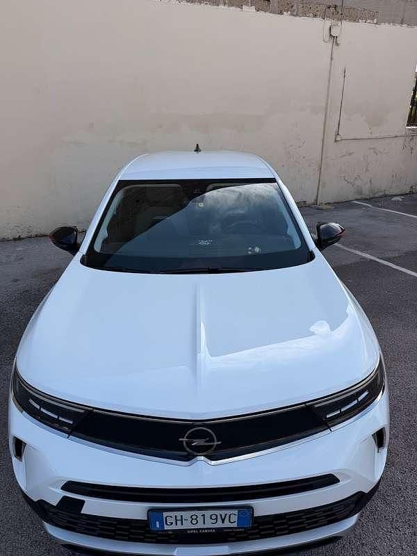 Usata Opel Mokka-e Edition 56 kW (77 CV) 2022 Bianco SUV