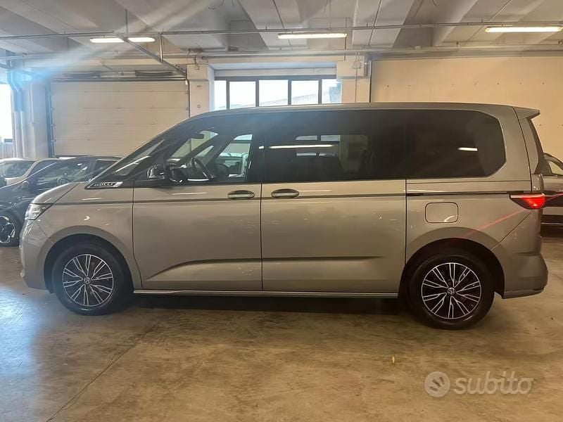 Usata VW Multivan 2022 Furgone