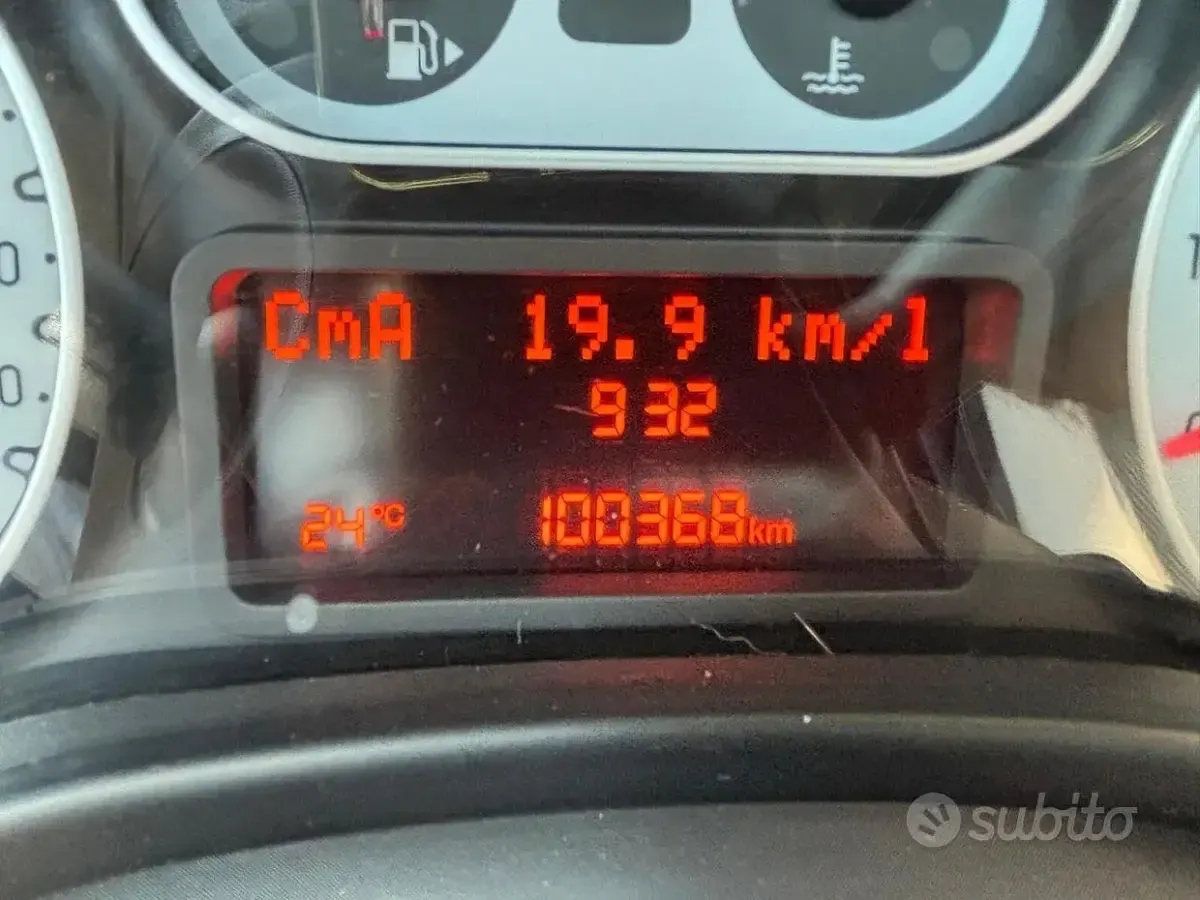 Usata Fiat 500L Trekking 95 CV (69 kW) 2016 Grigio Monovolume